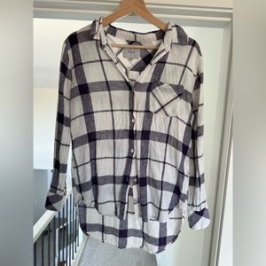 Rails size small linen blend plaid navy and white button down